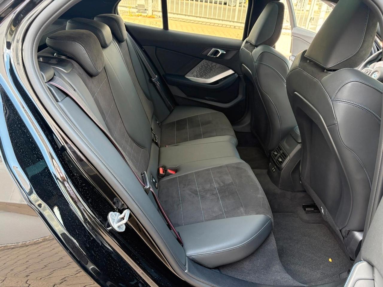 Bmw 120 120d 48V 5p. MSport Design