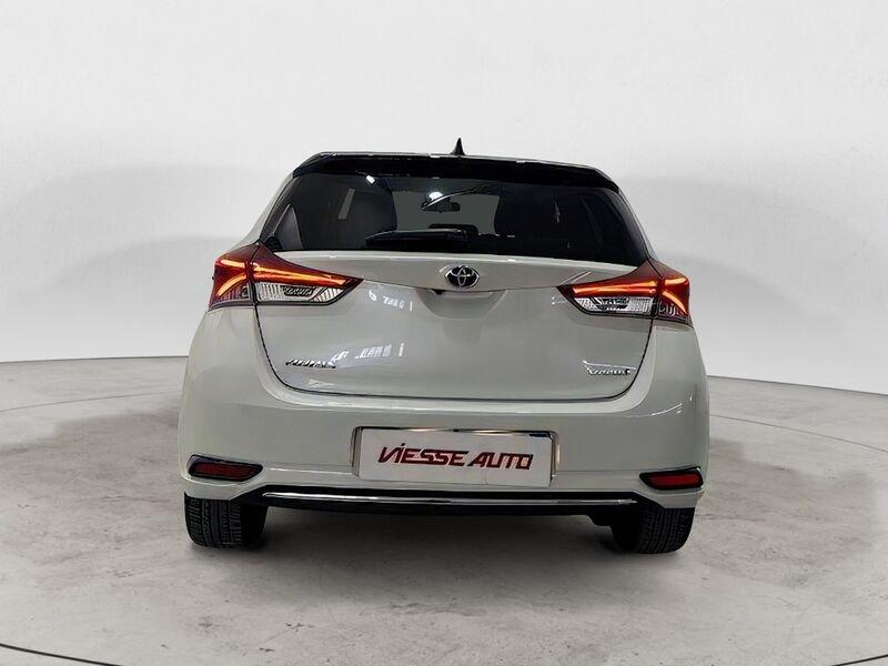 Toyota Auris 1.8 Hybrid Style