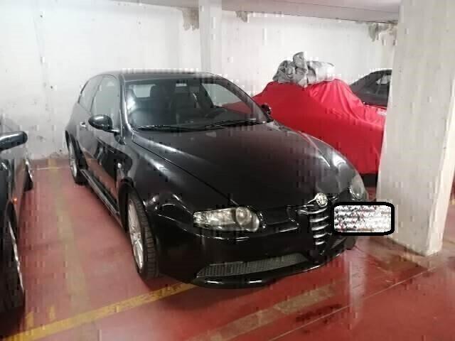 Alfa Romeo 147 gta 3.2 v6