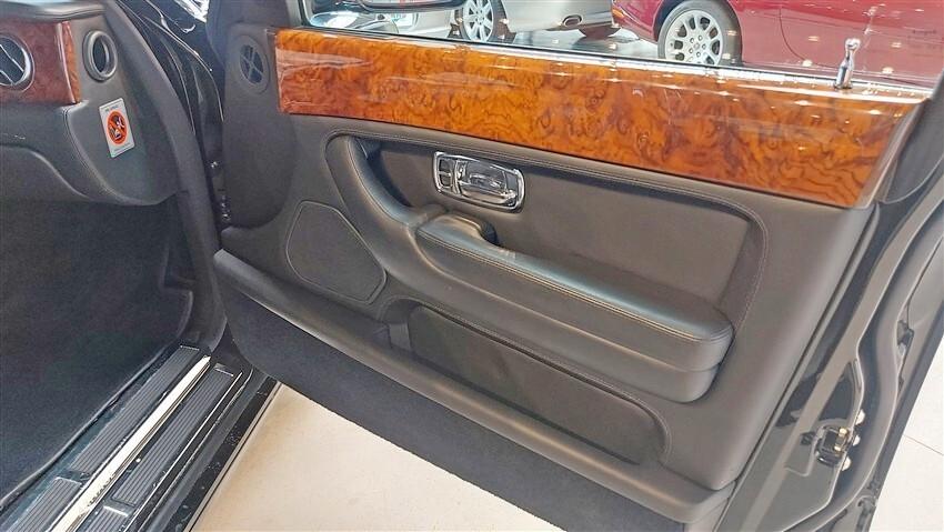 Bentley Arnage Red Label