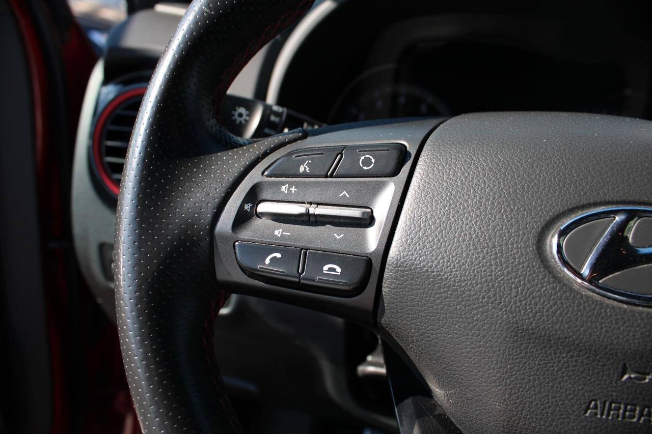 Hyundai Kona 1.0 T-GDI Xpossible