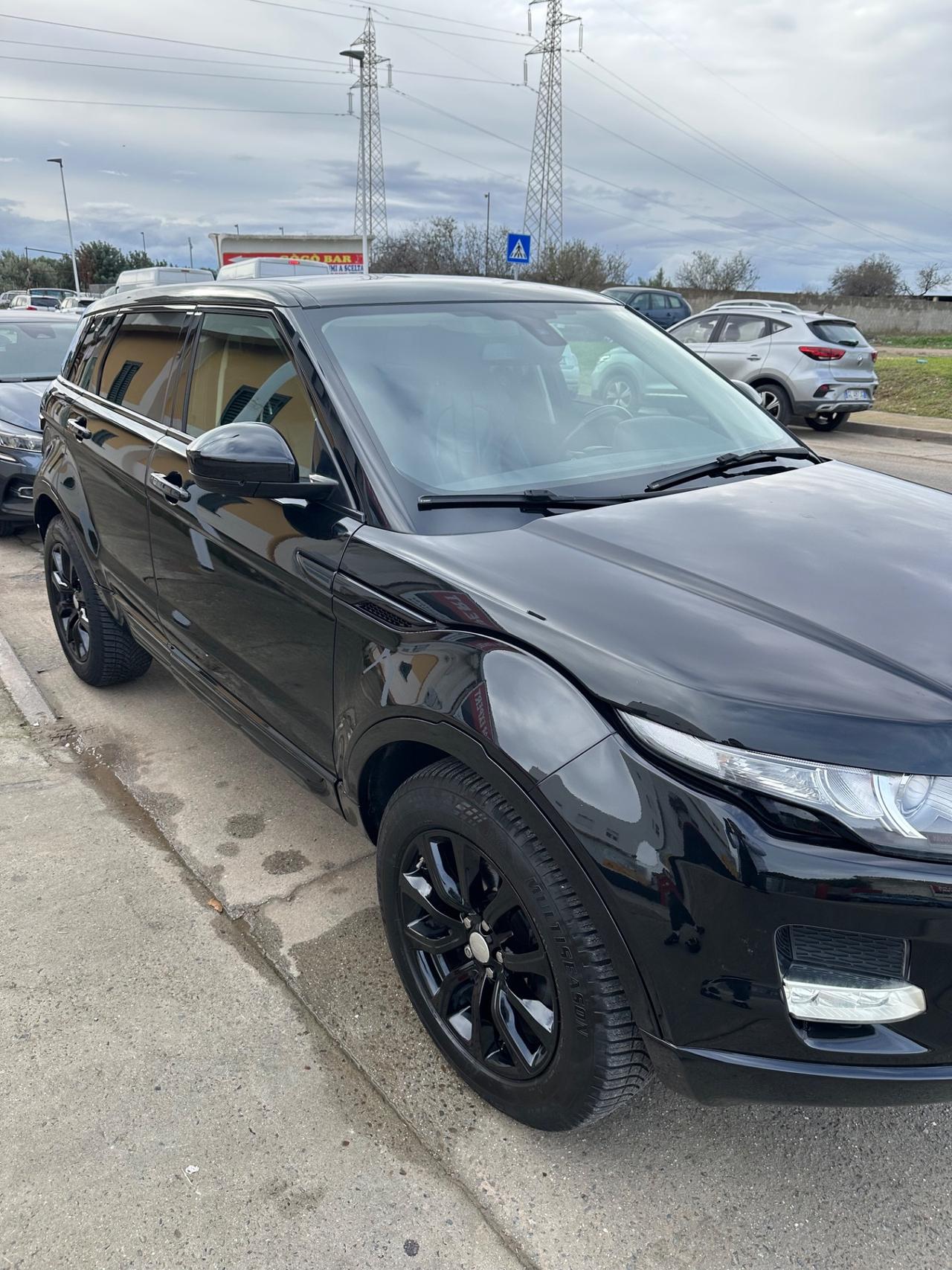 Land Rover Range Rover Evoque Range Rover Evoque 2.2 TD4 5p. Pure