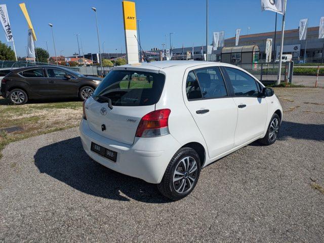 TOYOTA Yaris 1.0 5 porte
