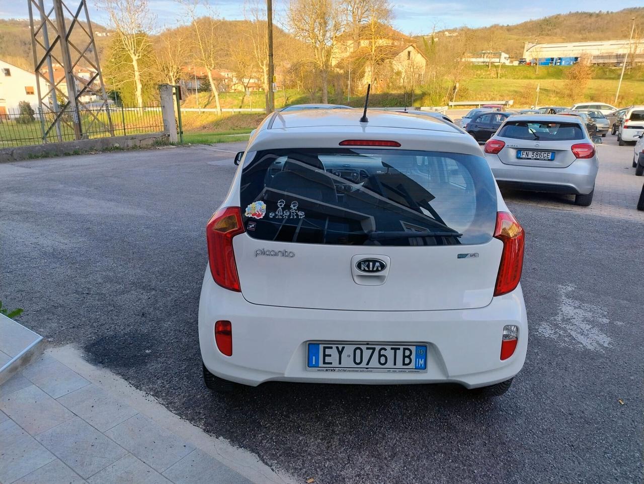 Kia Picanto 1.0 12V EcoGPL 5 porte Glam