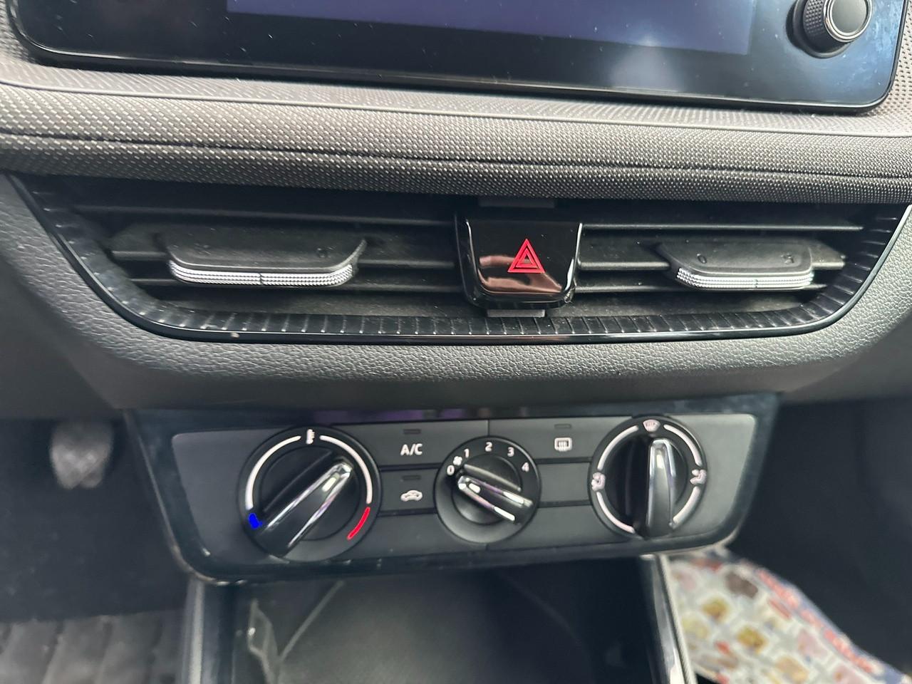 SKODA Fabia 4ª serie - Fabia 1.0 MPI EVO 80 CV Ambition