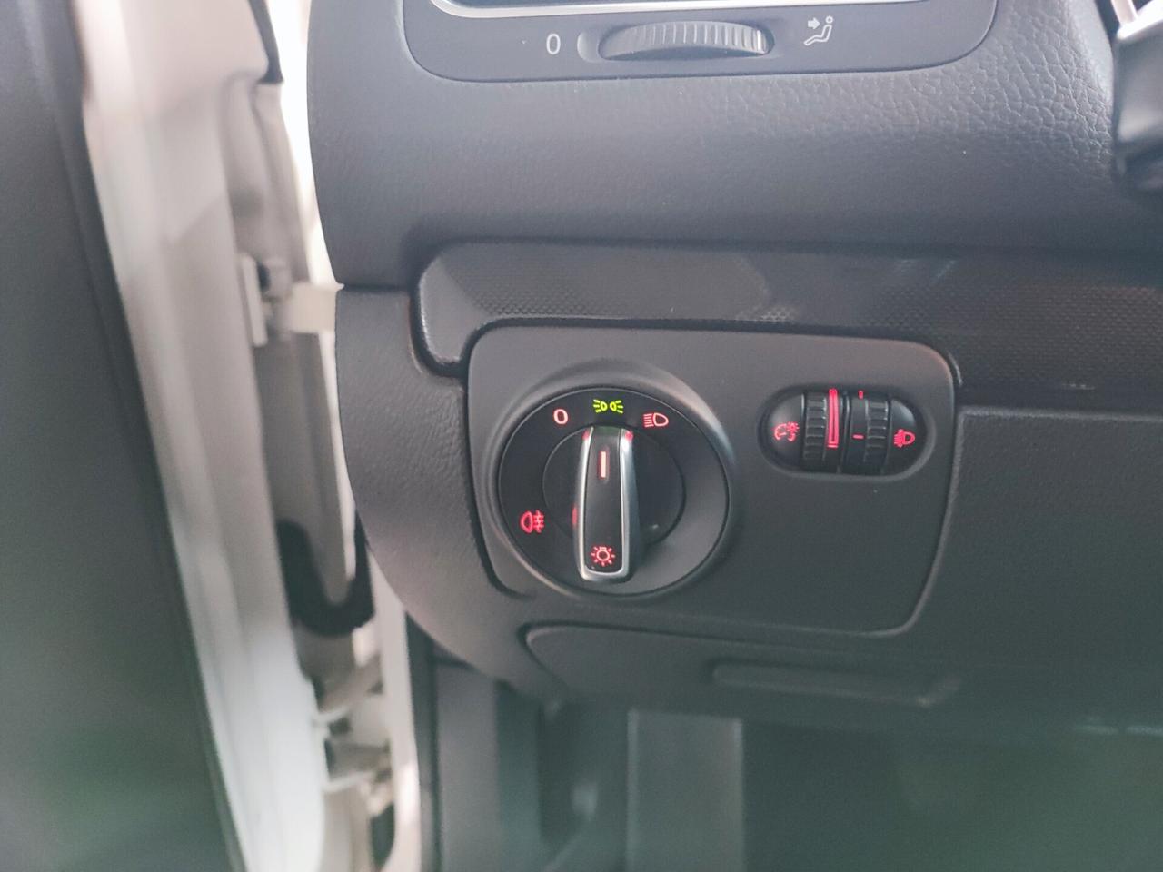 Volkswagen Golf 1.6 5p. Highline BiFuel