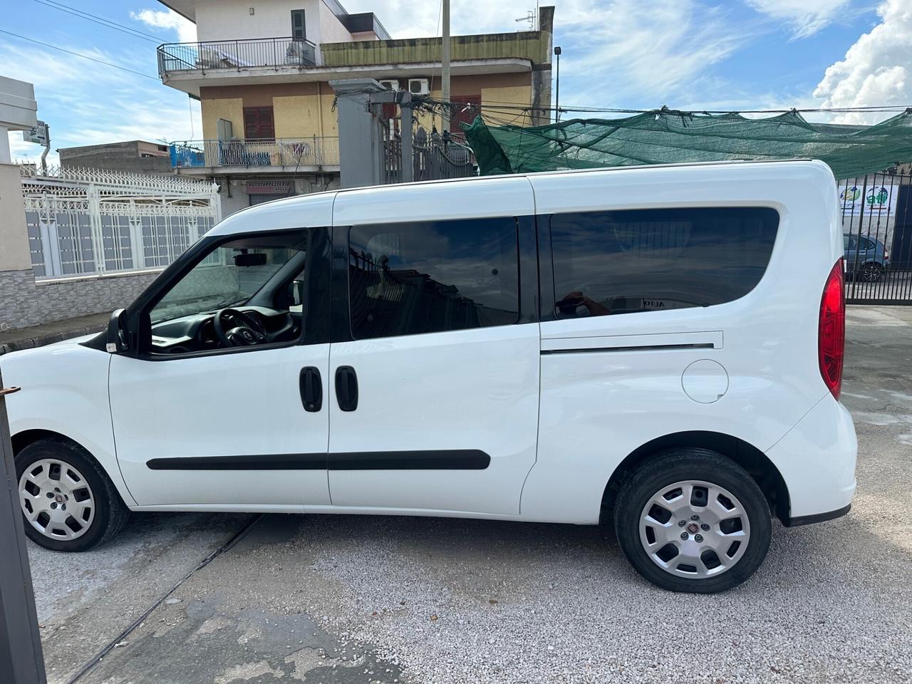 Fiat Doblo 1.6 MJT 120CV Maxi 2019 N1 5 Posti