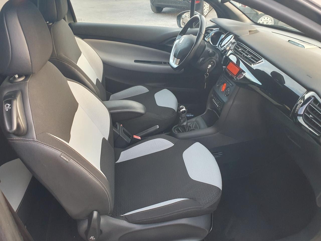 Ds DS3 1.4 hdi 70cv exclusive Neopatentati 2012