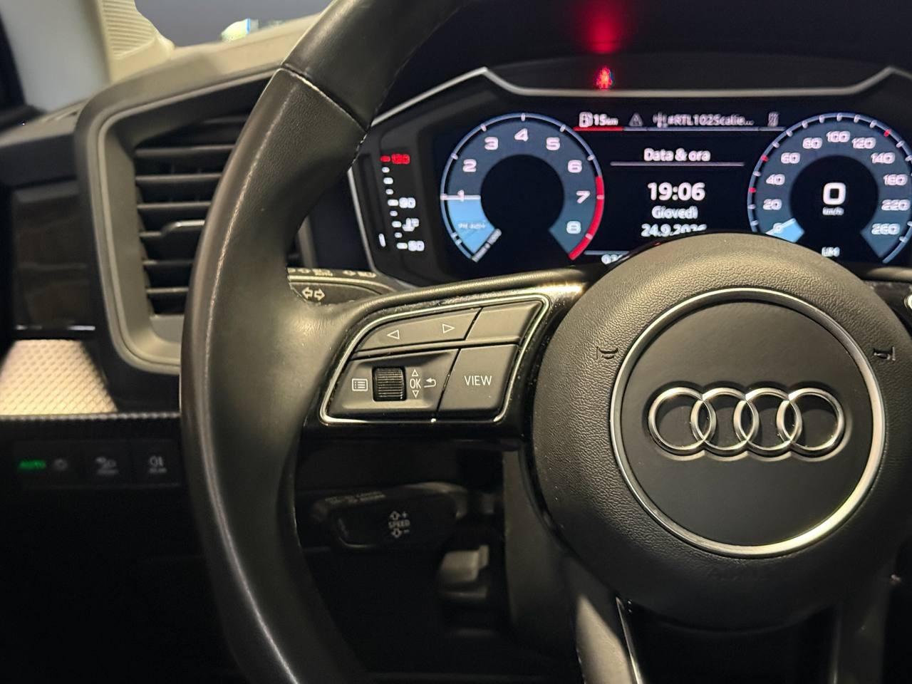 AUDI A1 II 2019 Citycarver - A1 Citycarver 30 1.0 tfsi Admired 11