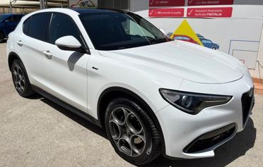 ALFA ROMEO Stelvio 2.0 Turbo 200 CV AT8 Q4 Sprint