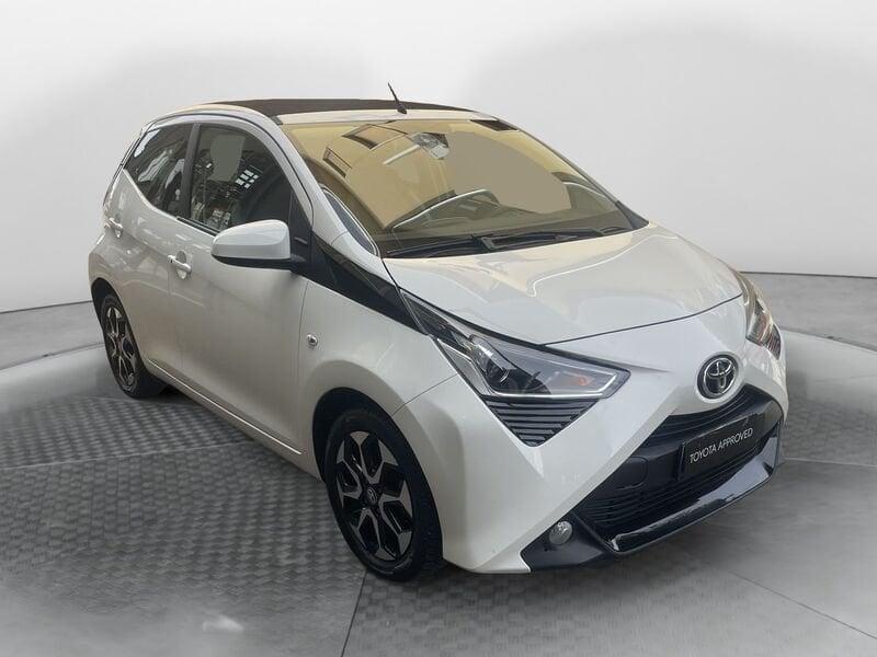 Toyota Aygo 1.0 VVT-i x-clusiv