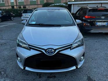 Toyota Yaris Yaris III 2015 5p 1.5h Active