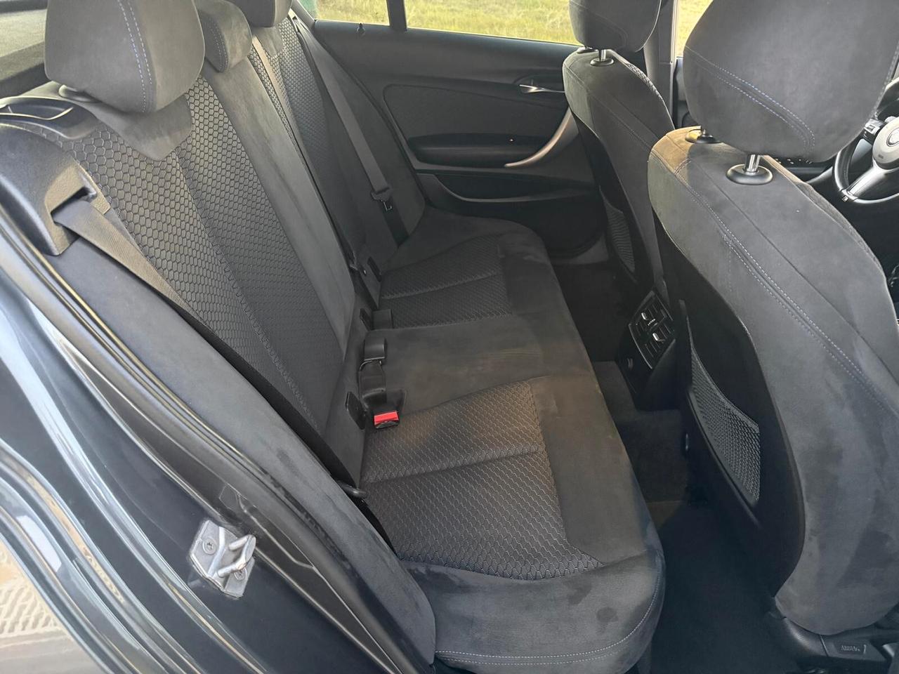 Bmw Serie 1 116d 5p. Msport