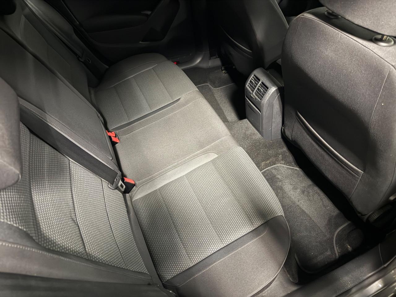 Volkswagen Golf 1.6 5p. Highline BiFuel