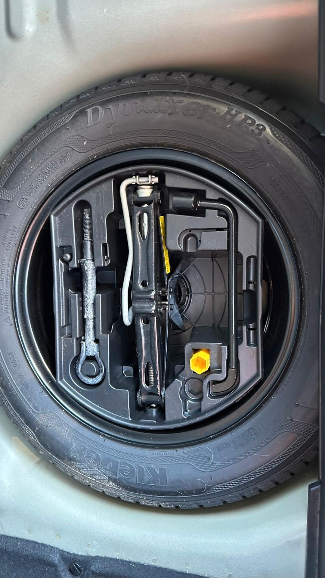 Peugeot 208 PureTech 82 5P Allure NEOP gpl 2018 LEGGI TESTO