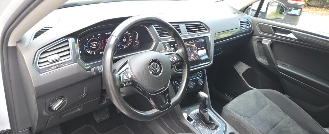 Volkswagen Tiguan Allspace 2.0 TDI SCR DSG R-Line