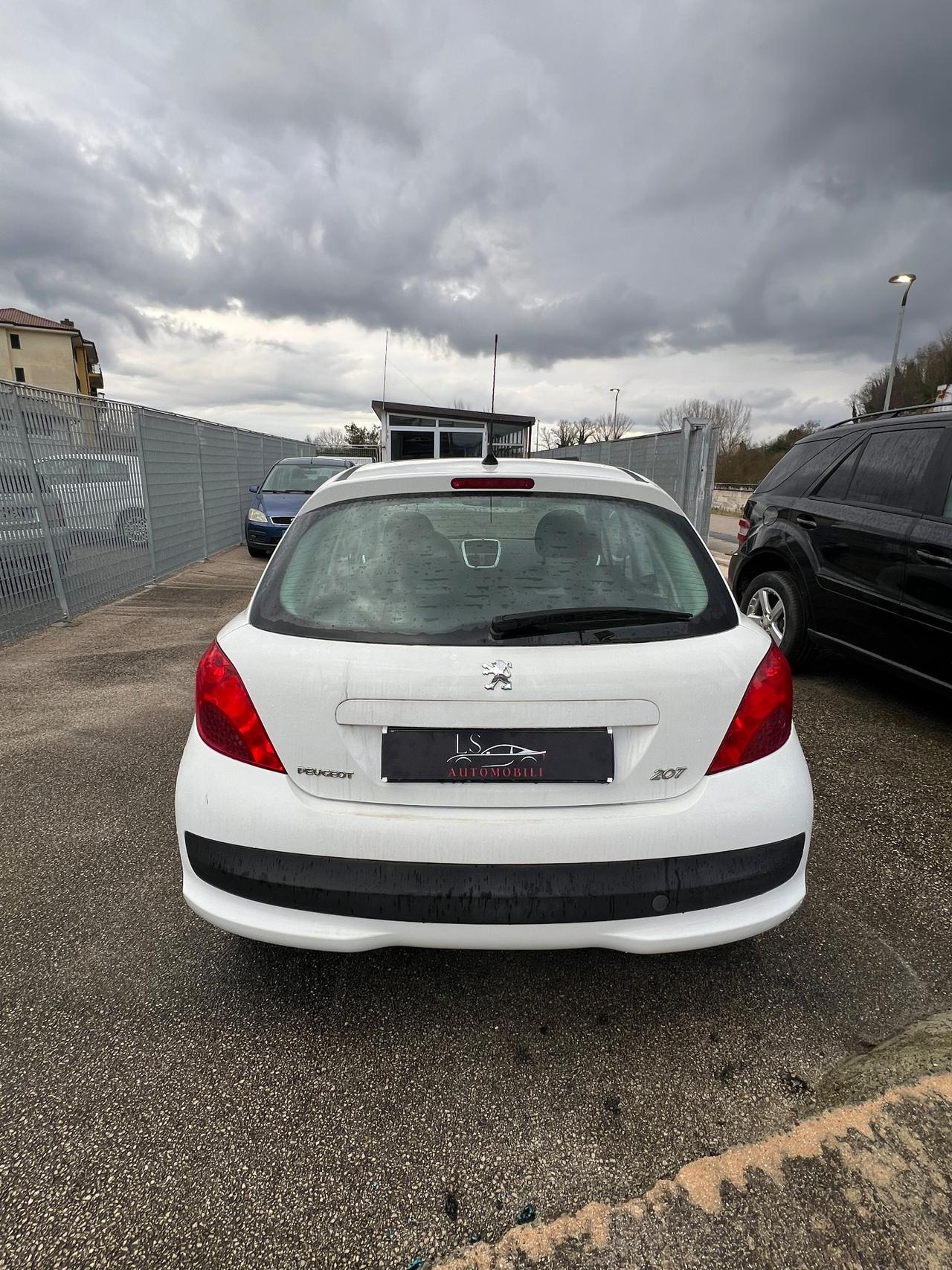 Peugeot 207 1.4 8V 75CV 3p. Energie Sport ECO GPL