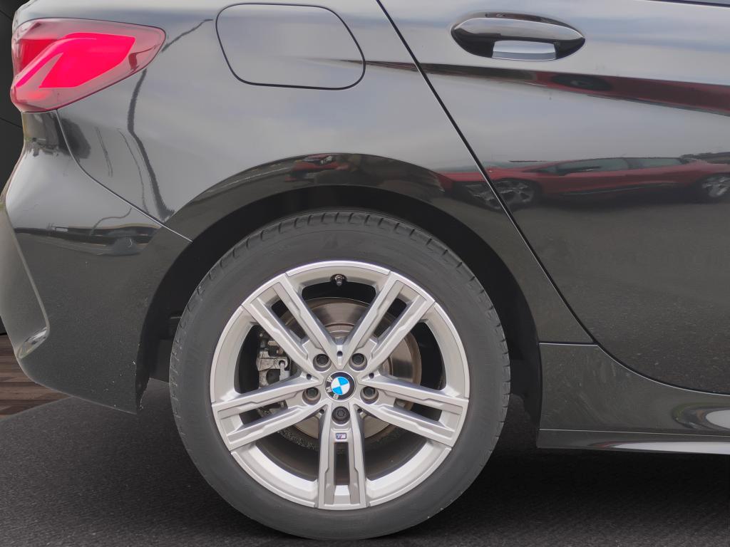 BMW 116 d Msport auto-SERVICE BMW