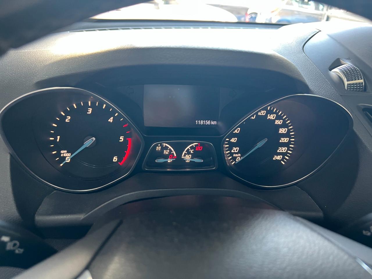 Ford Kuga 2.0 TDCI 180 CV S&S 4WD Powershift Titanium X