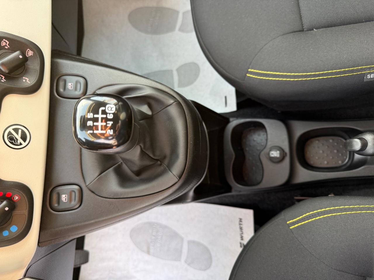 Fiat Panda CROSS 1.0 FireFly S&S Hybrid Pandina