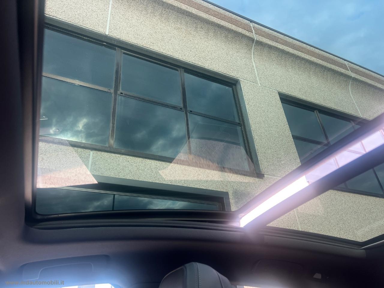 PORSCHE Macan 2.0 TETTO 21 CAMERA FULL