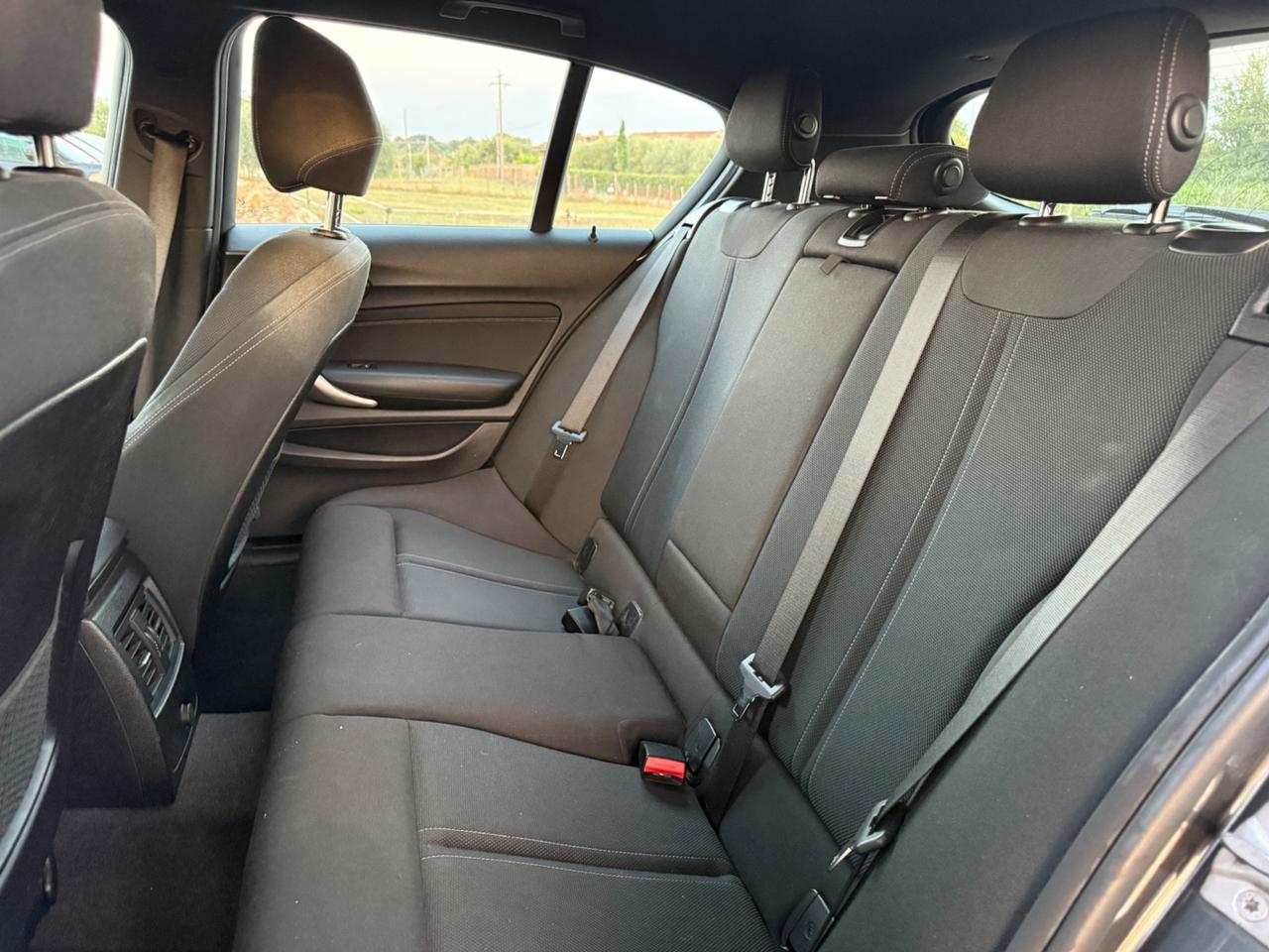 Bmw 118 118d 5p. Msport