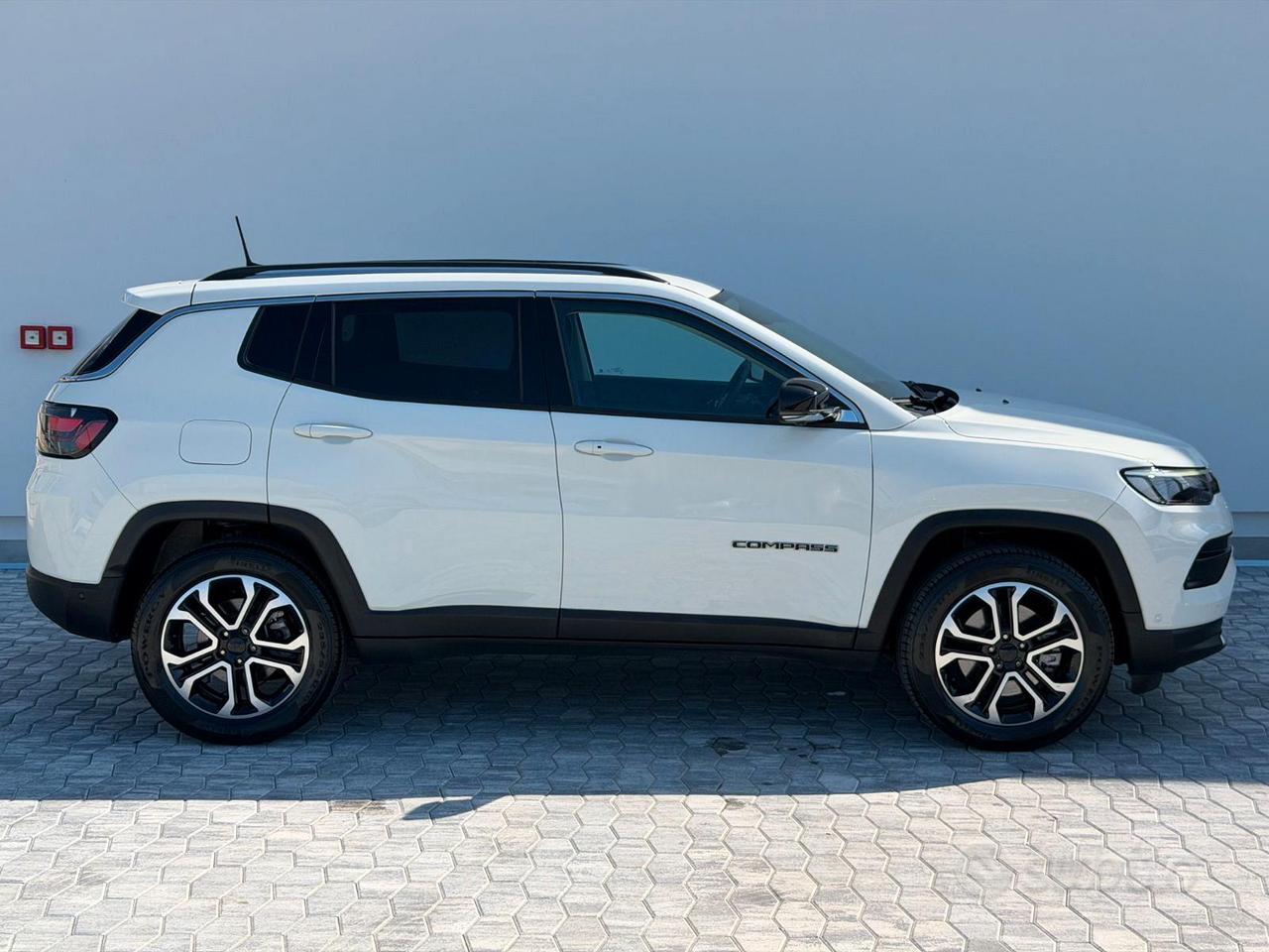 Jeep Compass 4xe 1.3 T4 PHEV Limited Auto