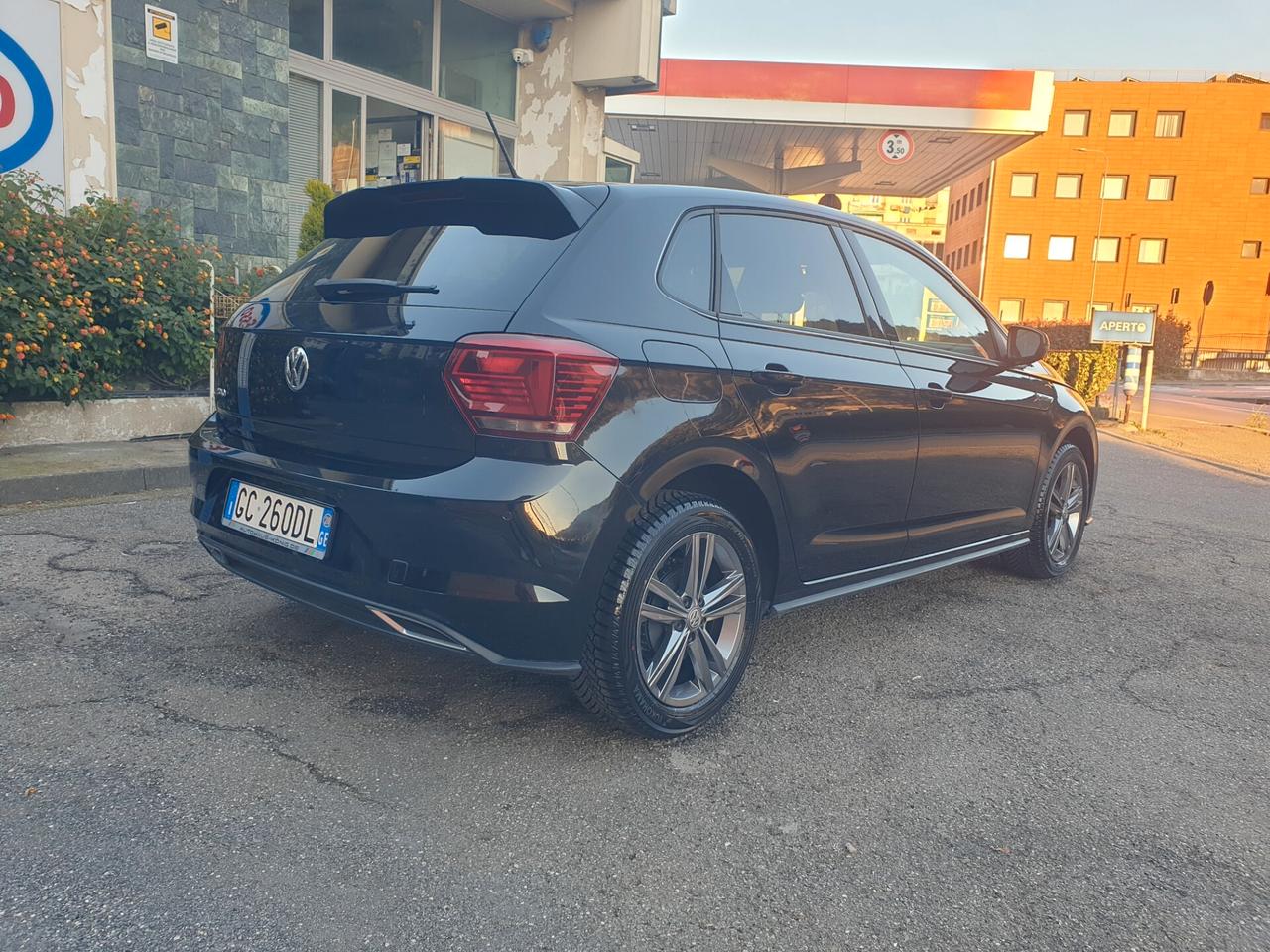 Volkswagen Polo 1.0 TSI 5p. r line