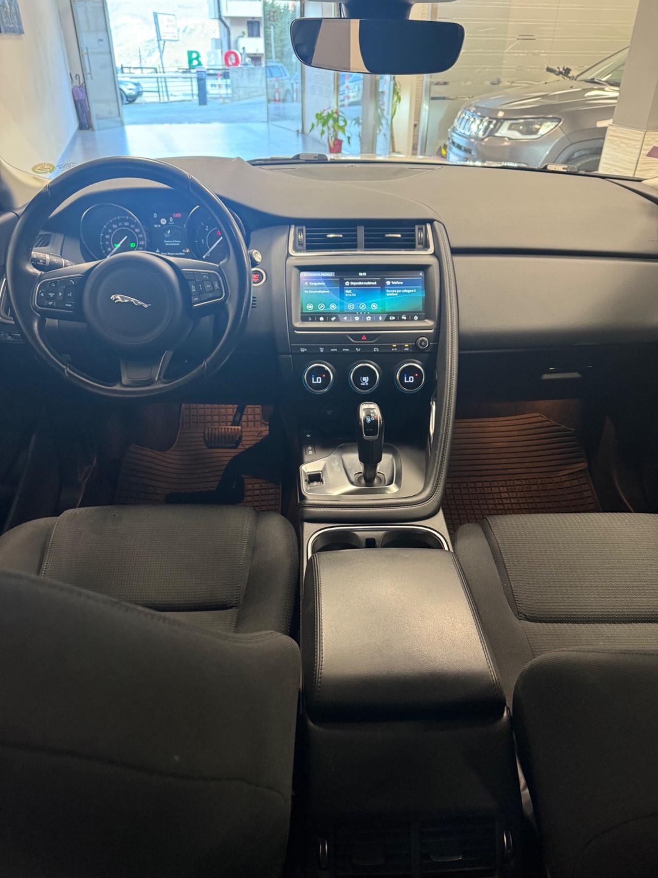 Jaguar E-Pace 2.0D 150 CV AWD aut. SE