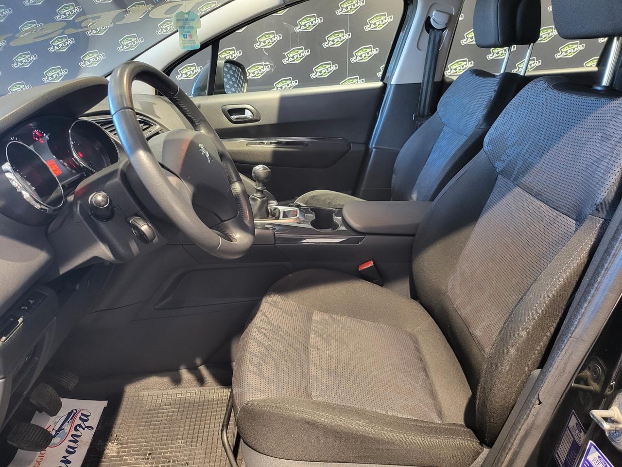 Peugeot 3008 - 2011 1.6 HDi 112CV Premium