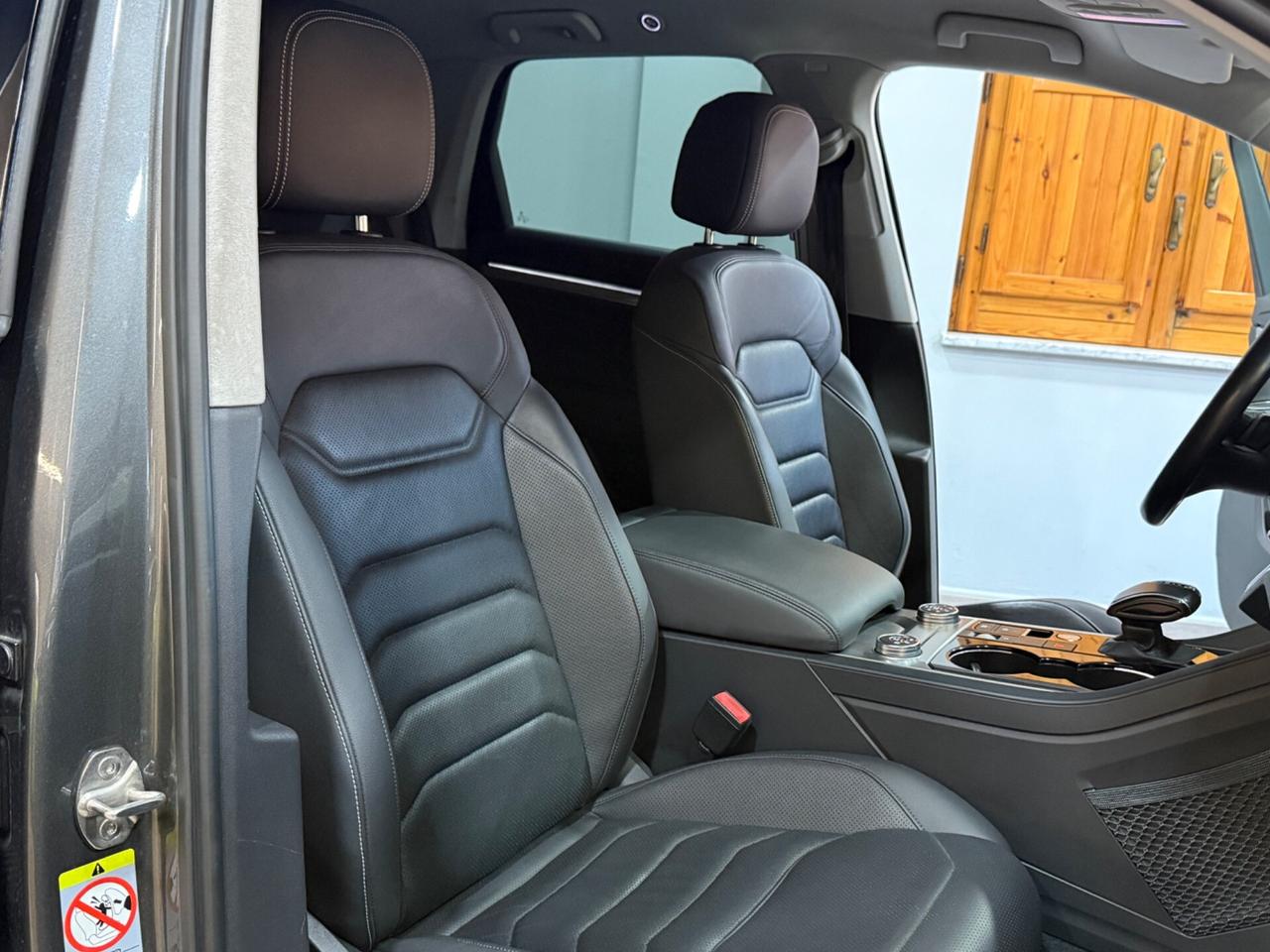 Volkswagen Touareg 3.0 V6 TDI SCR Advanced
