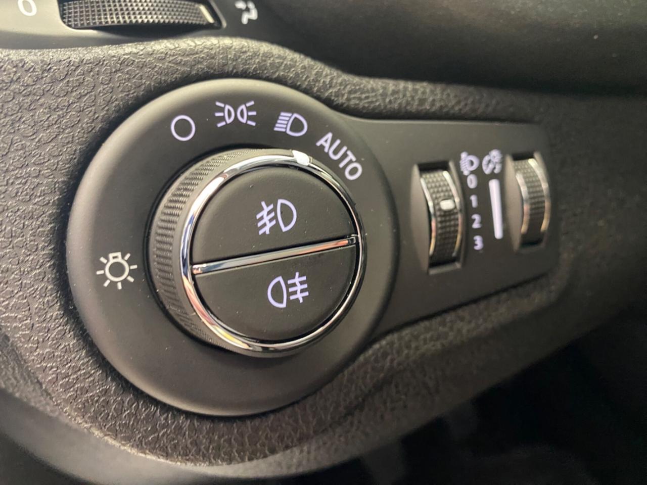 FIAT 500X 1.6 Multijet 120CV SPORT BRONZE PACK – NAVI / BI-XENO / PELLE