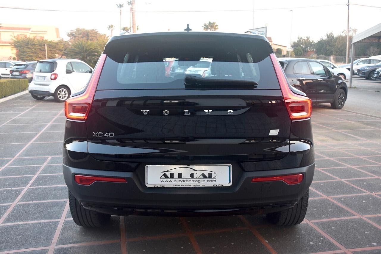 Volvo XC40 T5 Recharge Plug-in R-Design