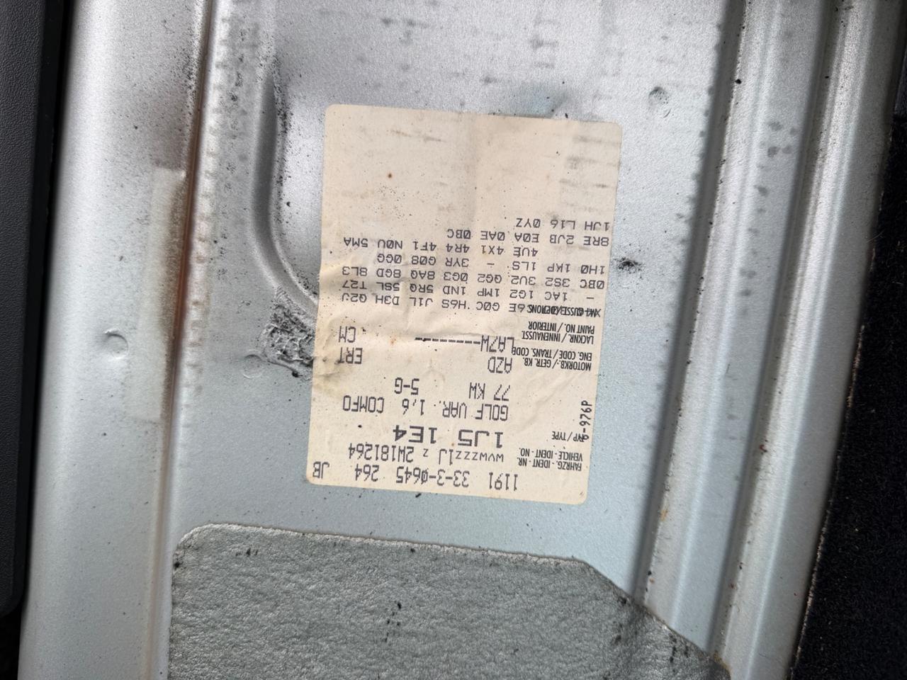 VW GOLF 1.6 BENZINA EURO4 NEOPATENTATI UNI PROP