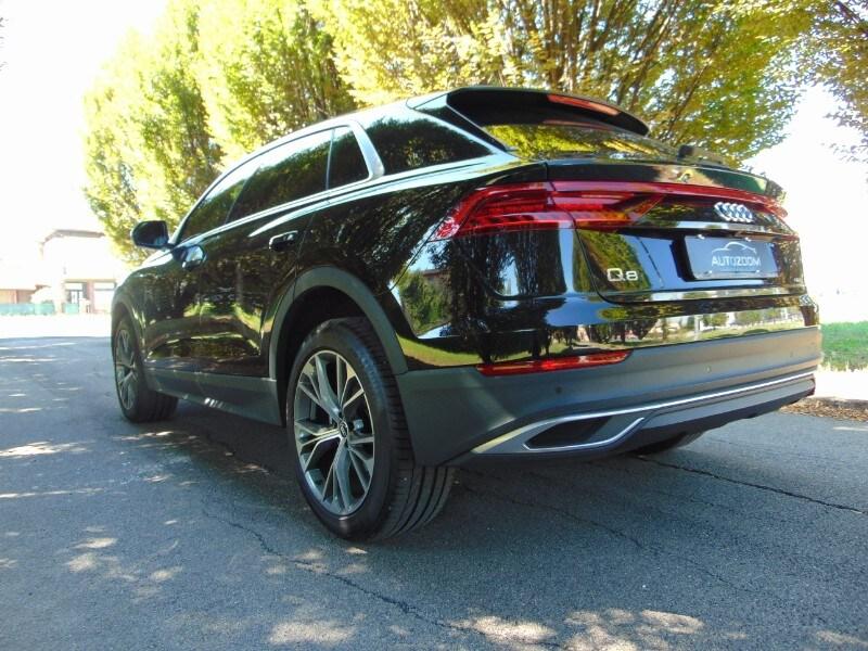 AUDI Q8 Q8 45 TDI quattro tiptronic