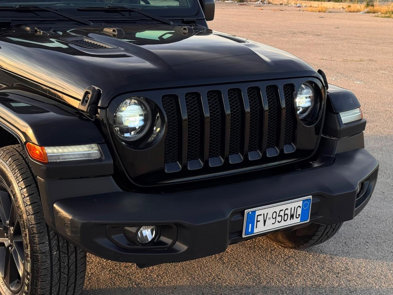 Jeep Wrangler Unlimited 2.2 Mjt II Sahara