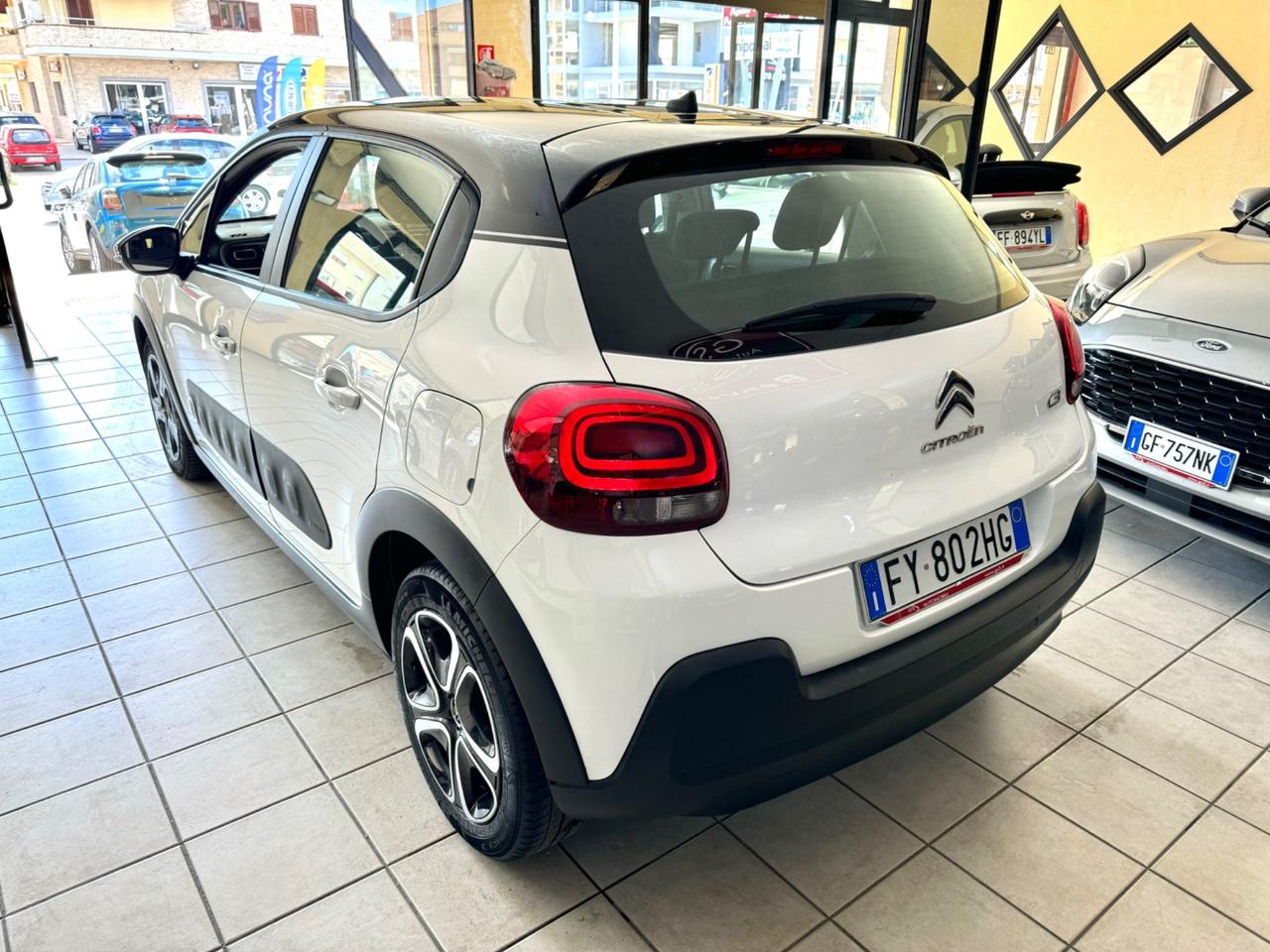 Citroen C3 PureTech 82 S&S Shine