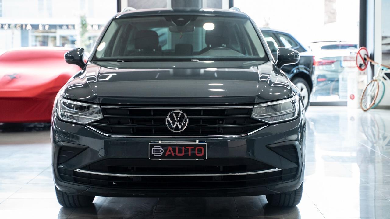 Volkswagen Tiguan 2.0 TDI LIFE DSG 150 CV PACK LUCI CARPLAY LED FULL OPTIONAL