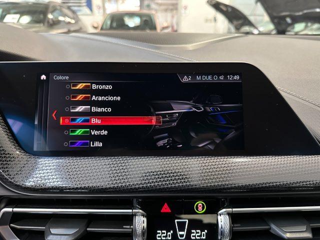 BMW 118 d Sport Auto - LED - 17" - Carplay - Telecamera