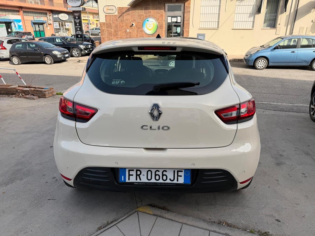 Renault Clio 75CV 5 porte