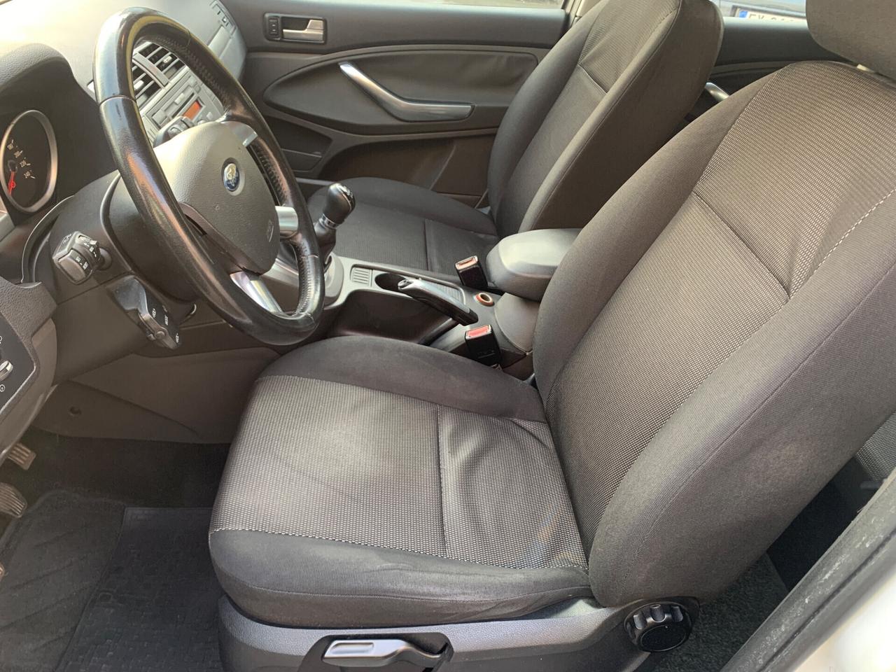 Ford C-Max 1.6 TDCi 110 CV DPF