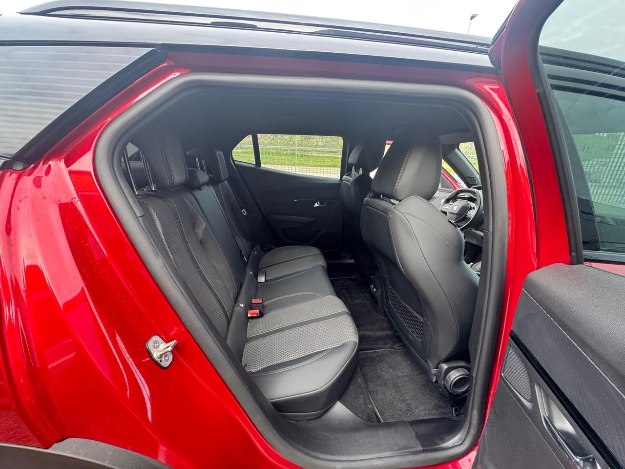 Peugeot 2008 BlueHDi 110 S&S GT