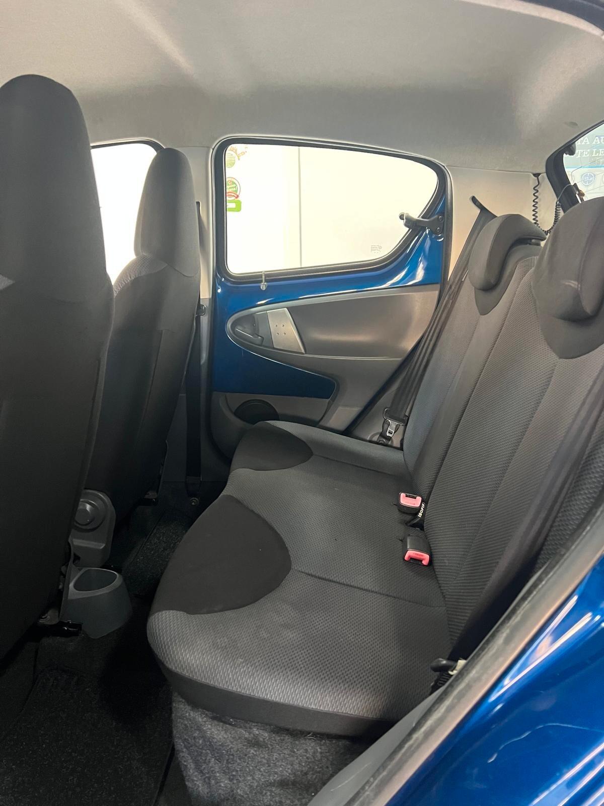 Toyota Aygo 1.0 12V VVT-i 5 porte