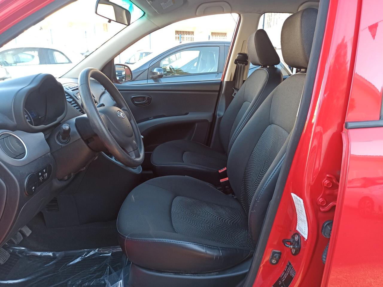 Hyundai i10 1.1 12V BlueDrive GPL Sound Edition