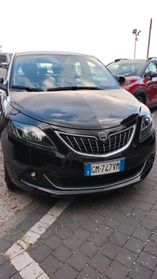 Lancia Ypsilon 1.0 FireFly 5 porte S&S Hybrid Alberta Ferretti