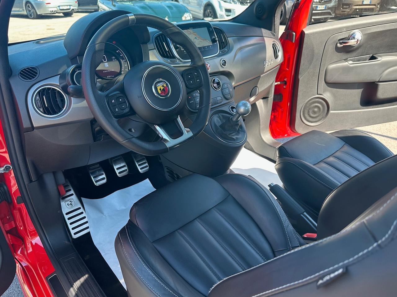 Abarth 595 1.4 Turbo T-Jet 165 CV Turismo /tetto/pelle/km doc