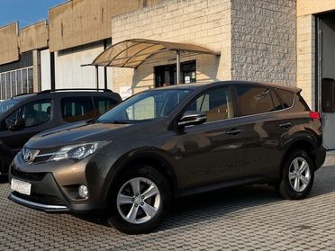 Toyota RAV 4 RAV4 2.0 D-4D 2WD Active