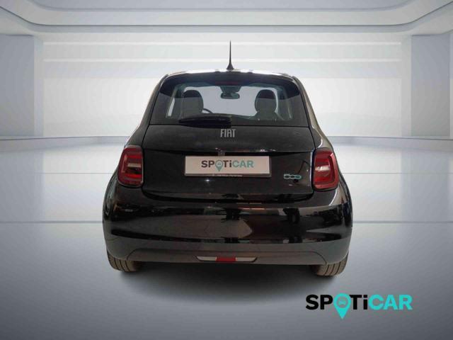 FIAT 500 Icon + Berlina 42 kWh