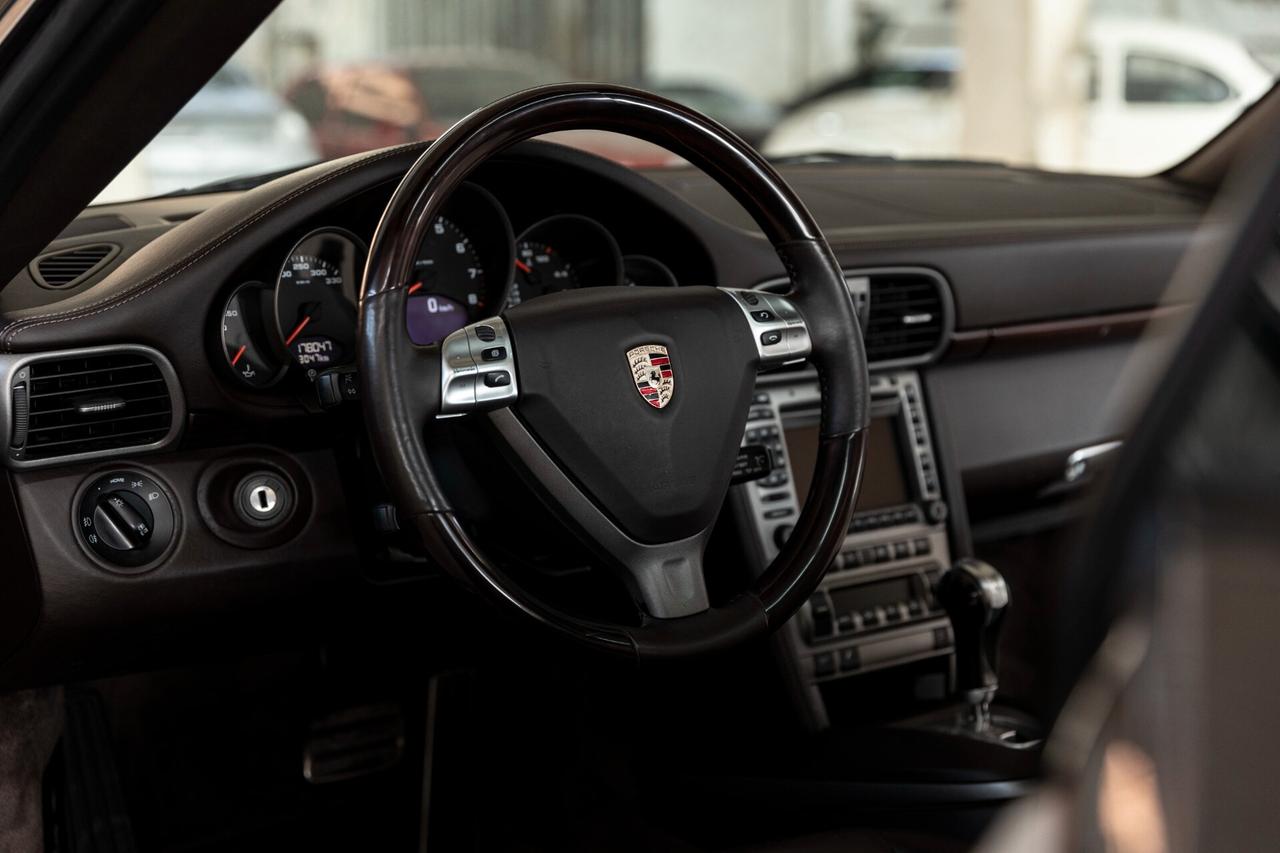 Porsche 911 Targa 4