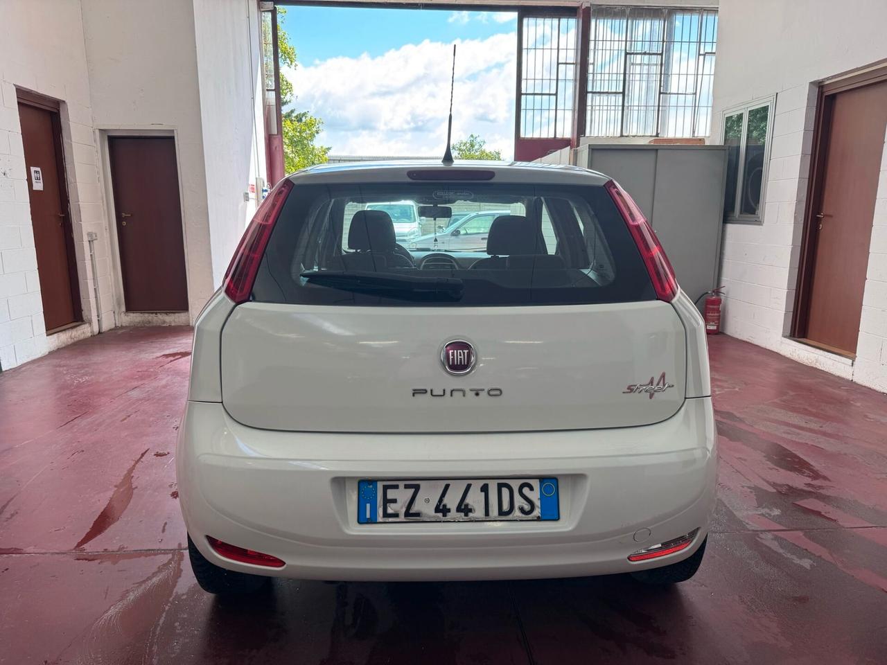 Fiat Punto 1.4 8V 5P NATURAL POWER LOUNGE